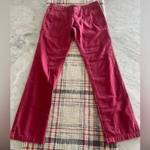 GAP Lived-in Slim Chino in “Russian Red” size 29x30 ♥️♥️